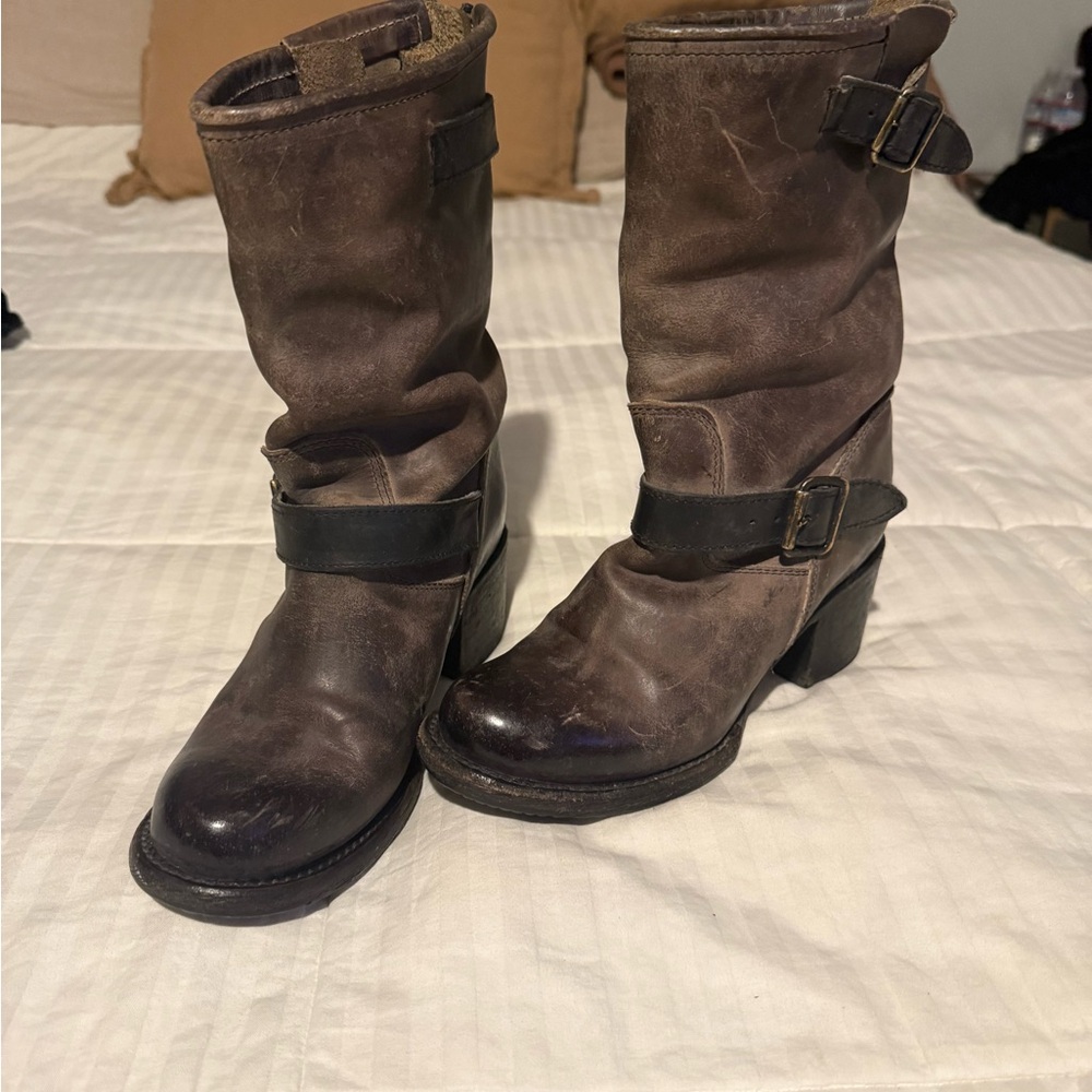 Freebird ** Boulder ** Taupe Mid Calf Moto Biker Boots 6 EUC